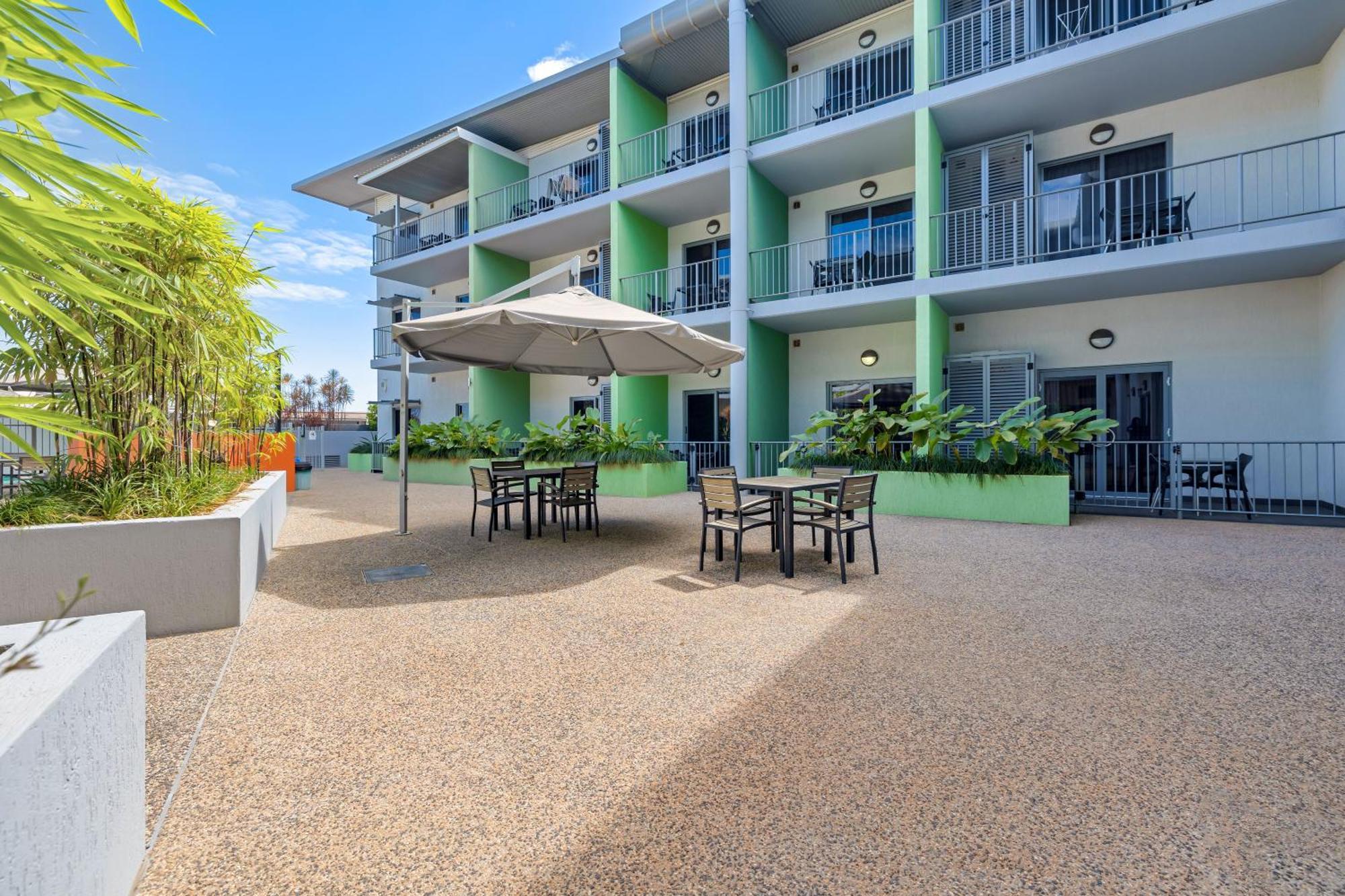 Hudson Berrimah Aparthotel ดาร์วิน ภายนอก รูปภาพ